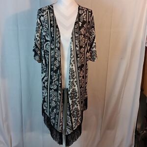 Siren Lily Floral w/Fringe Kimono